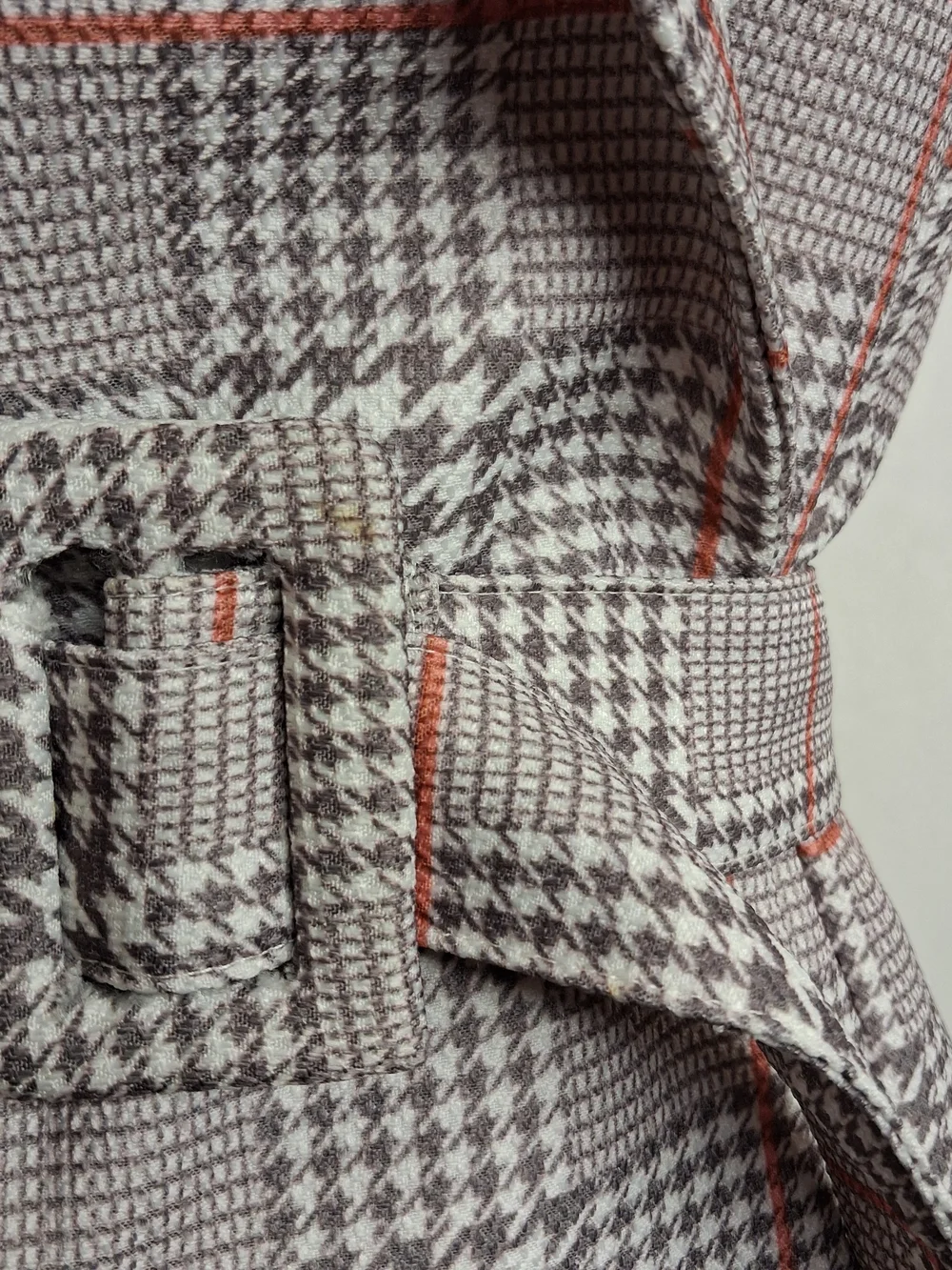PLAINS & PRINTS Plaid Vest Jacket Sleeveless Belted Houndstooth Gray White 6
